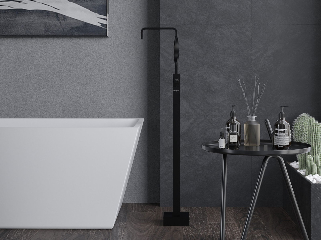 Čierne stenové dlaždice Mexen v kúpeľni