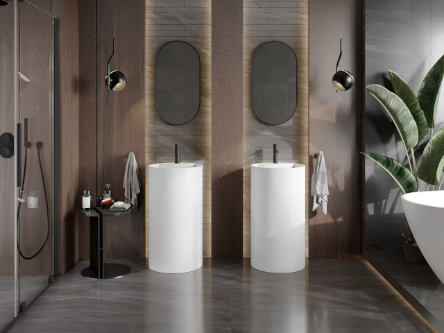 Šedé mramorové obklady v kúpeľni