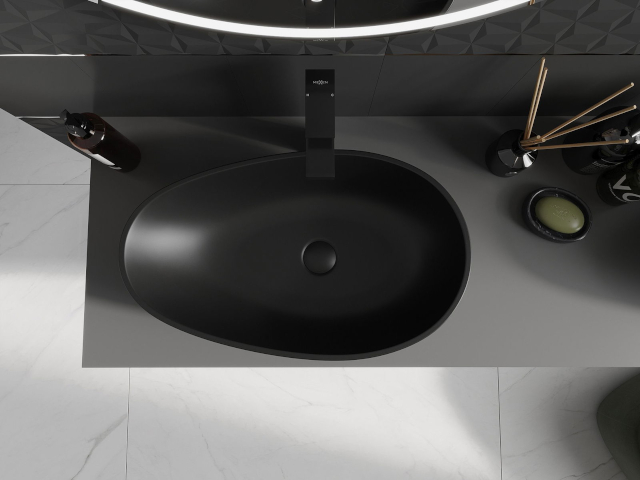 Skrinka na výšku v kúpeľni