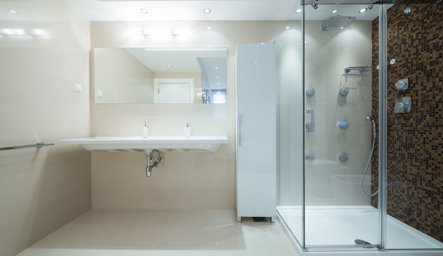 Ako môže byť inštalovaná sprchová vanička?