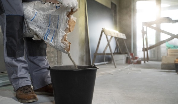 Príprava podkladu pred kladením dlažieb — krok za krokom