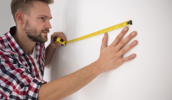 Ako vypočítať množstvo dlaždíc na stenu?